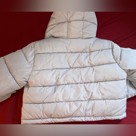 Women’s Grey short puffer coat size M (crop top) - Picture 4 of 6